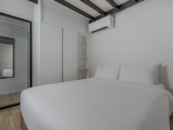 SureStay by Best Western Bangkok Ramintra : photo 2 de la chambre deluxe two-bedroom suite with one king bed and one queen bed - duplex/non-smoking