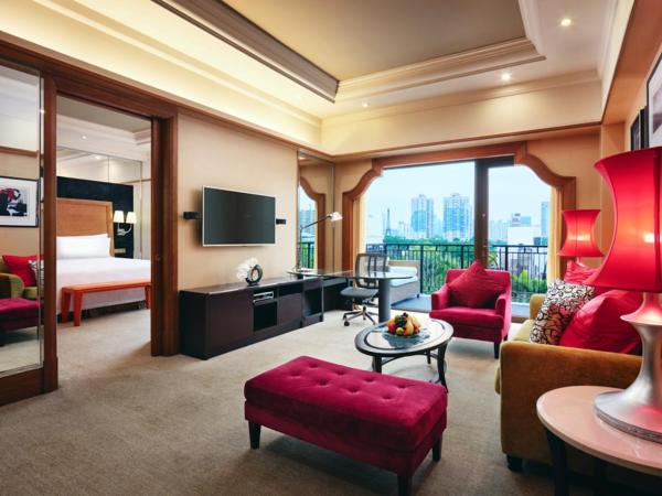 InterContinental Shenzhen, an IHG Hotel : photo 2 de la chambre suite club premier lit king-size 