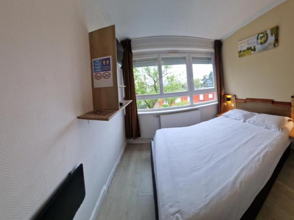 Hôtel OpalOriental : photo 4 de la chambre petite chambre double