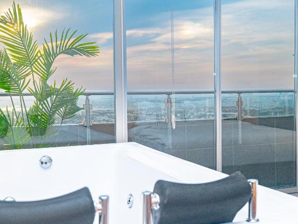 Elite Marmara Bosphorus & Otel : photo 3 de la chambre suite avec terrasse