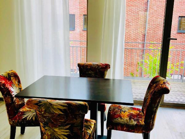 Chassé Hotel Residency : photo 3 de la chambre appartement avec balcon