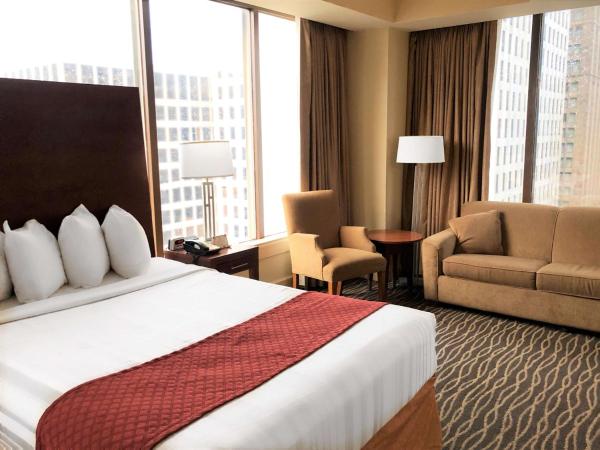 Blake Hotel New Orleans, BW Signature Collection : photo 1 de la chambre suite studio lit queen-size avec canapé-lit - vue sur ville