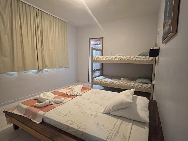 Salve Maloca Hostel : photo 2 de la chambre chambre familiale