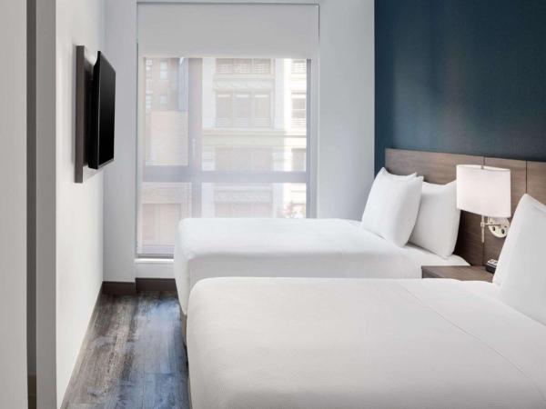 Hyatt Place New York Chelsea : photo 1 de la chambre chambre double avec 2 lits doubles