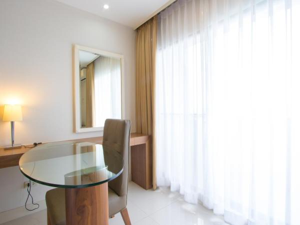 Thomson Hotel Huamark : photo 6 de la chambre chambre lits jumeaux supérieure