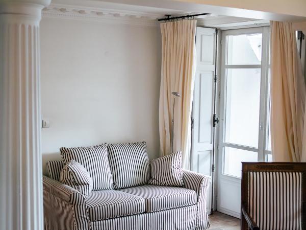 Hotel les Vergers de Saint Paul : photo 8 de la chambre suite junior avec terrasse