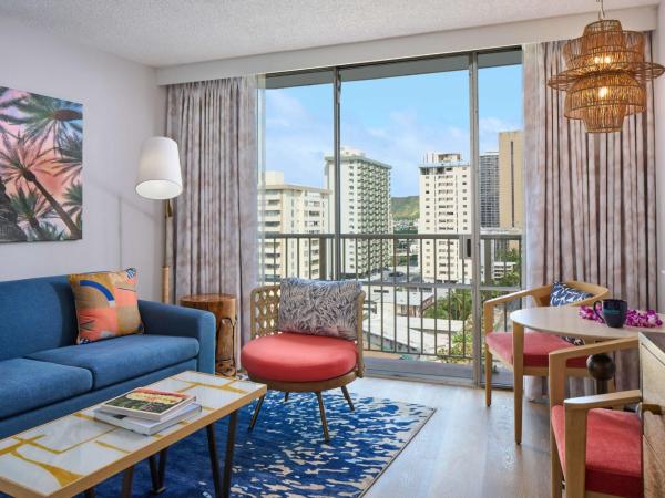 OHANA Waikiki East by OUTRIGGER : photo 2 de la chambre suite 2 chambres avec 1 salle de bains