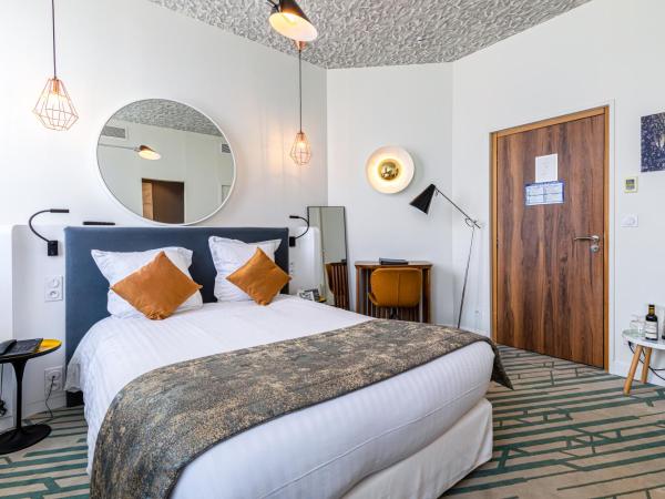 Hotel Le Saint Gelais : photo 4 de la chambre chambre double