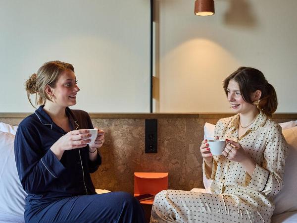 The Usual Rotterdam : photo 10 de la chambre chambre « the twin plus »