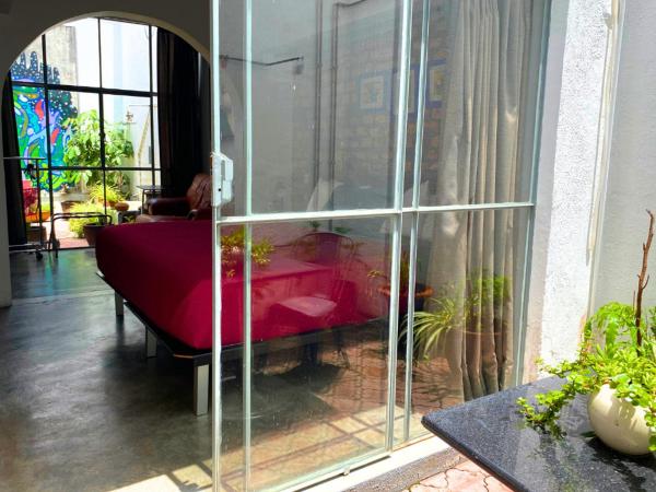 VL Hotel Boutique Consulado Chapu Guadalajara : photo 3 de la chambre studio avec terrasse