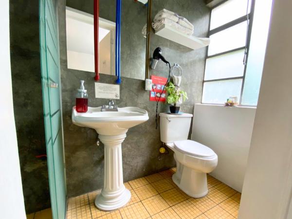 VL Hotel Boutique Consulado Chapu Guadalajara : photo 6 de la chambre chambre quadruple classique