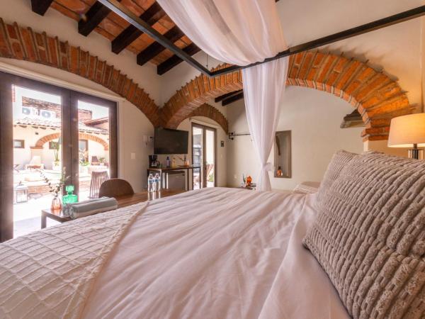 Casa Victoria Malecón - Adults Only : photo 5 de la chambre chambre lit queen-size - vue sur piscine