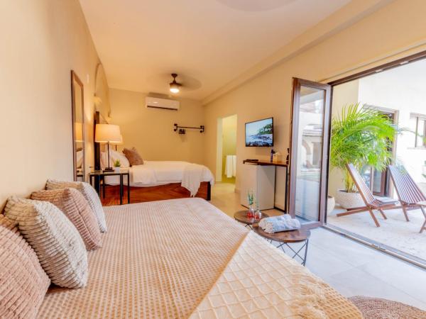 Casa Victoria Malecón - Adults Only : photo 2 de la chambre grande chambre double