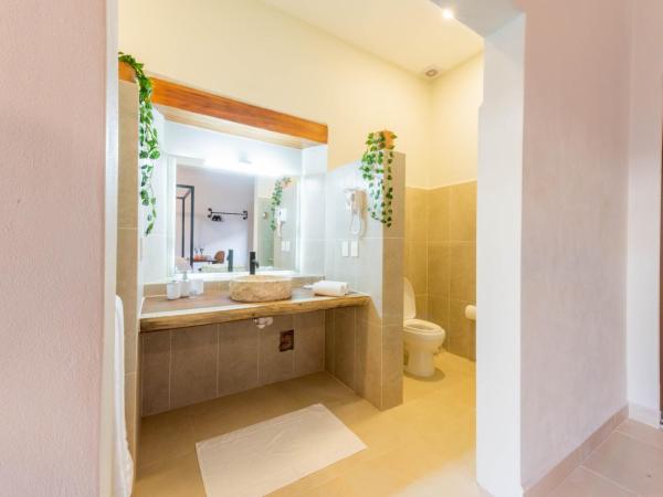 Casa Victoria Malecón - Adults Only : photo 2 de la chambre chambre lit king-size standard