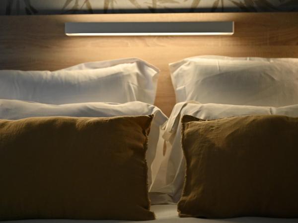 Hôtel La Ménado : photo 7 de la chambre chambre double ou lits jumeaux standard