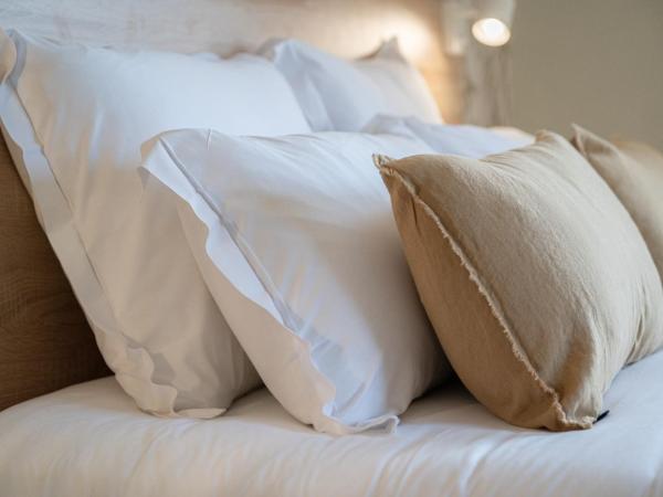 Hôtel La Ménado : photo 6 de la chambre chambre double ou lits jumeaux supérieure - vue sur mer