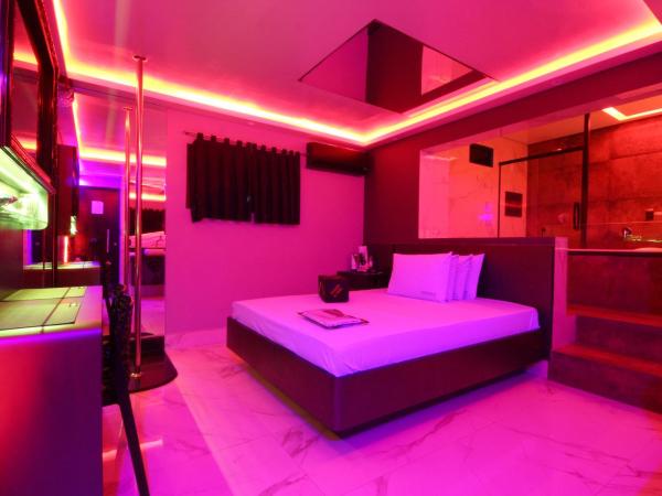 EUPHORIA MOTEL : photo 2 de la chambre suite en duplex