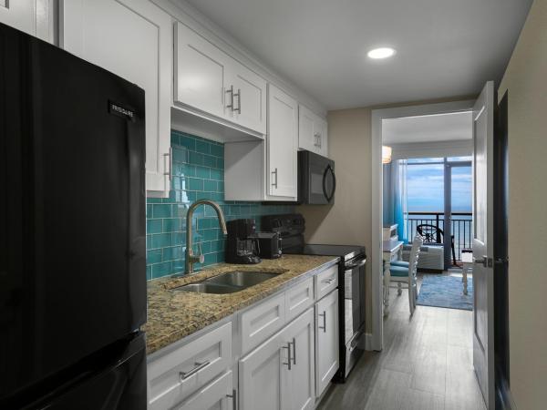 Grande Cayman Resort : photo 2 de la chambre suite lit king-size – côté océan