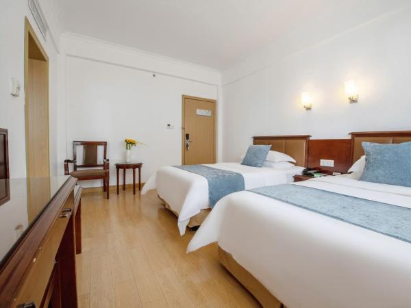 深圳江苏宾馆 : photo 4 de la chambre chambre triple supérieure