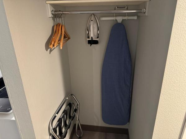 Extended Stay America Premier Suites - Portland - North : photo 7 de la chambre chambre lit king-size - non-fumeurs