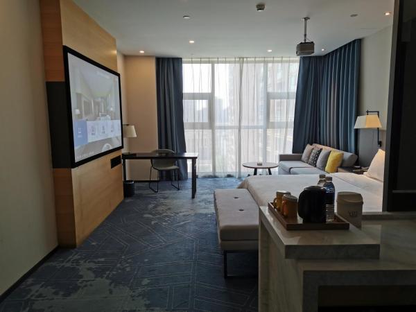 成都V hotel精品酒店 : photo 2 de la chambre movie queen room  