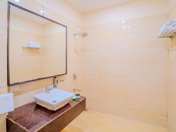 FabHotel Polovictory Palace : photo 4 de la chambre chambre deluxe