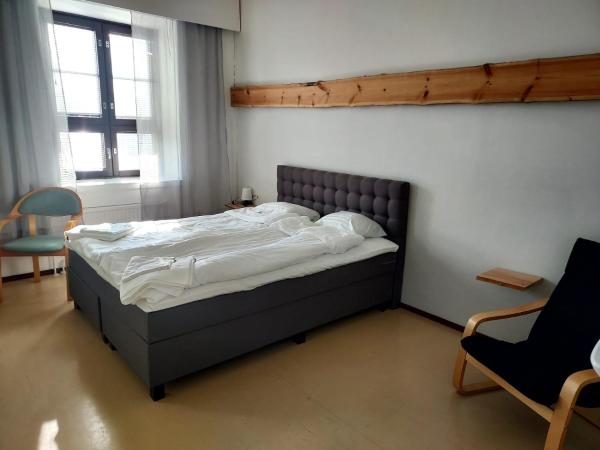 Majoitus Fox : photo 9 de la chambre chambre quadruple avec salle de bains commune