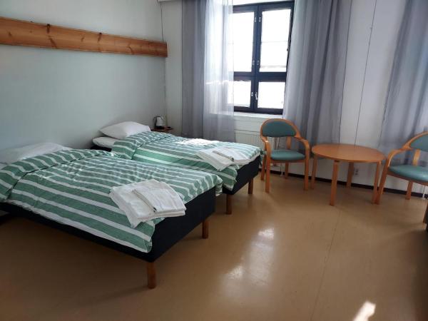 Majoitus Fox : photo 10 de la chambre chambre quadruple avec salle de bains commune