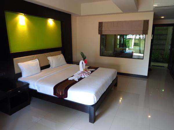 Koh Chang Bailan Beach Resort : photo 1 de la chambre chambre double junior