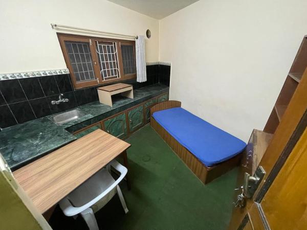 Himalayan Boys Hostel : photo 4 de la chambre chambre simple avec balcon