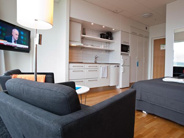 Sky Hotel Apartments Tornet : photo 5 de la chambre studio double