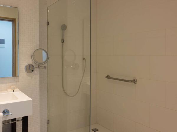 DoubleTree by Hilton Mazatlan, SIN : photo 8 de la chambre chambre lit queen-size deluxe - côté océan