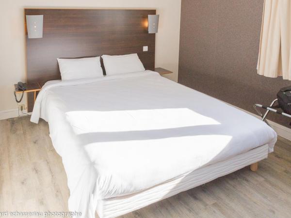 Hôtel de la Vendée : photo 1 de la chambre chambre double premium