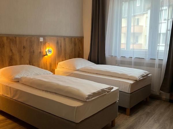 Skyline Hotel Hannover : photo 3 de la chambre chambre lits jumeaux