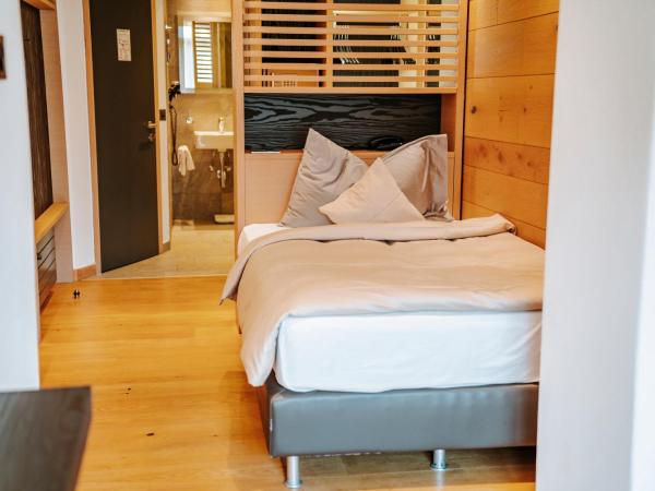 Hotel Eden Wellness : photo 7 de la chambre chambre simple de luxe avec vue sur le mont cervin