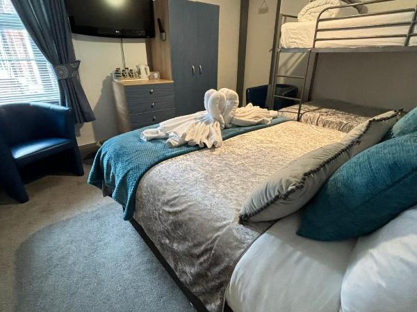 Kings Boutique Hotel : photo 6 de la chambre chambre familiale deluxe