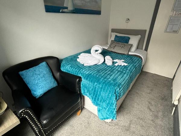 Kings Boutique Hotel : photo 1 de la chambre chambre simple avec salle de bains privative