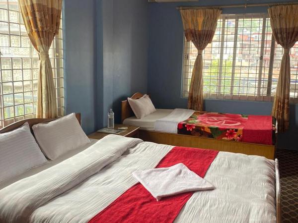 Hotel Mountain Village : photo 2 de la chambre chambre familiale