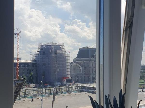 Hotel du Bassin : photo 6 de la chambre grande chambre supérieure - vue sur port