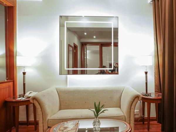 Clarion Bella Casa at Airport : photo 9 de la chambre suite deluxe