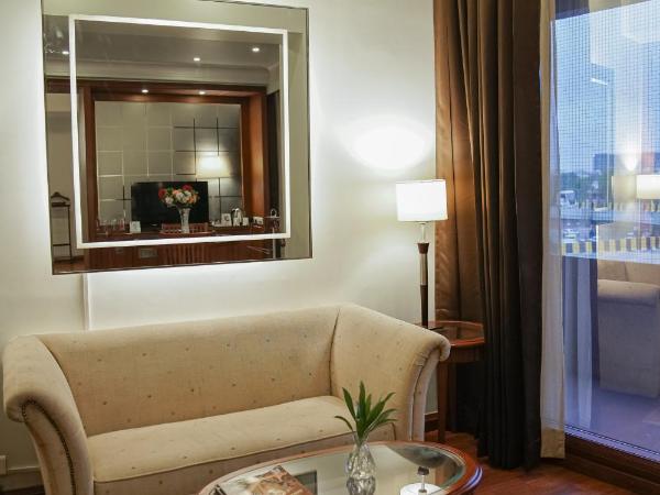 Clarion Bella Casa at Airport : photo 4 de la chambre suite deluxe