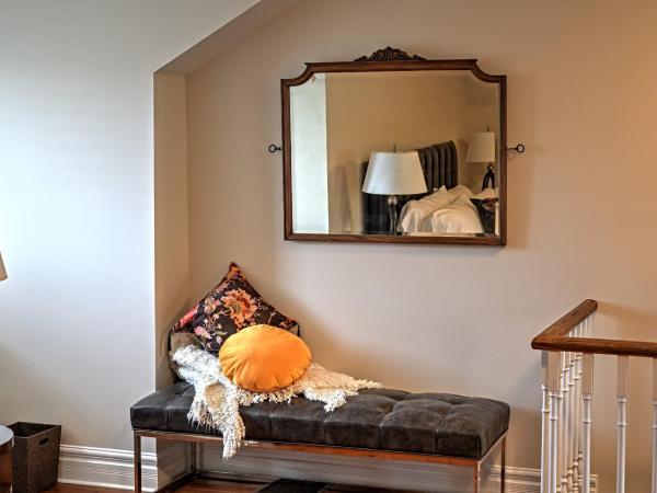 Welcome Home! Acores Bed & Breakfast : photo 6 de la chambre chambre lit king-size deluxe