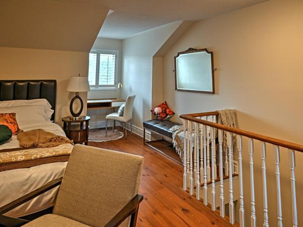 Welcome Home! Acores Bed & Breakfast : photo 8 de la chambre chambre lit king-size deluxe