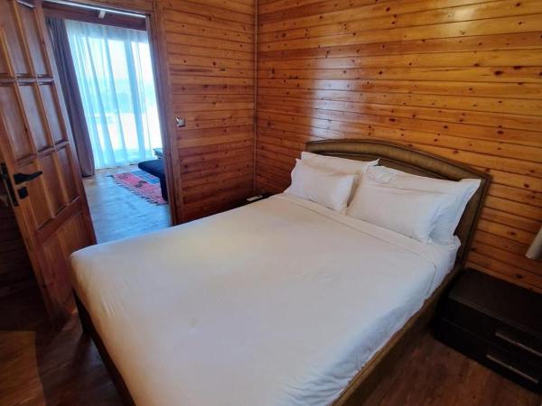 Mnar Park aqua park : photo 2 de la chambre maisonnette