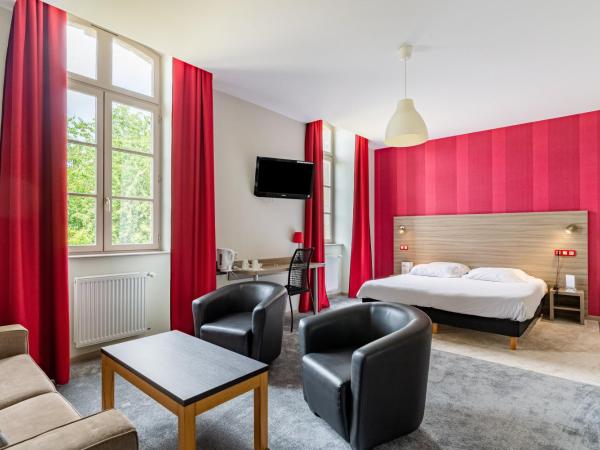 Brit Hotel Spa Le Connetable : photo 3 de la chambre suite - accès pour personnes à mobilité réduite