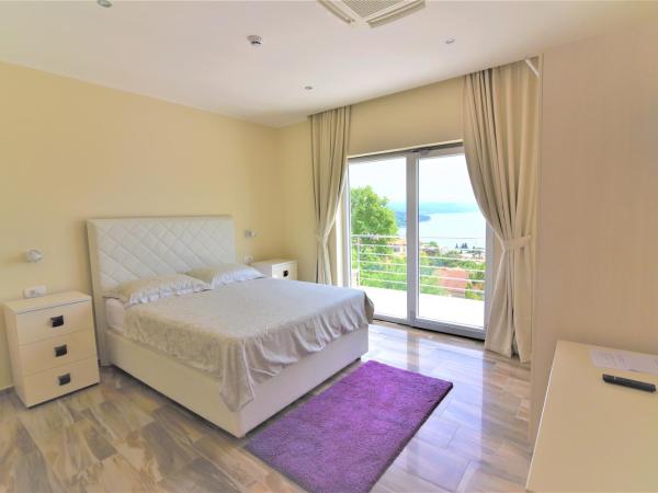 Villa Manuela : photo 2 de la chambre chambre double deluxe avec balcon - vue sur mer