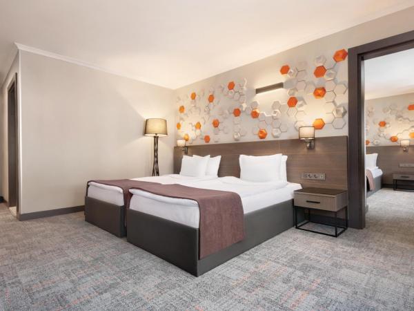Days Hotel by Wyndham Ankara Cankaya : photo 4 de la chambre chambre familiale - non-fumeurs