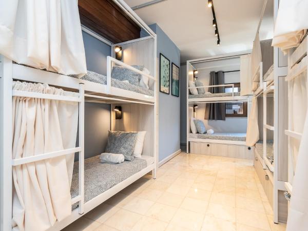 Walk in Hostel Faro Airport : photo 1 de la chambre lit simple dans dortoir pour femmes