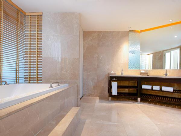 InterContinental Hua Hin Resort, an IHG Hotel : photo 4 de la chambre premium one-bedroom club suite