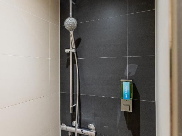 mk hotel frankfurt : photo 6 de la chambre chambre double Économique